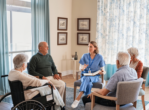 مرکز سالمندان با مراقبت ویژه